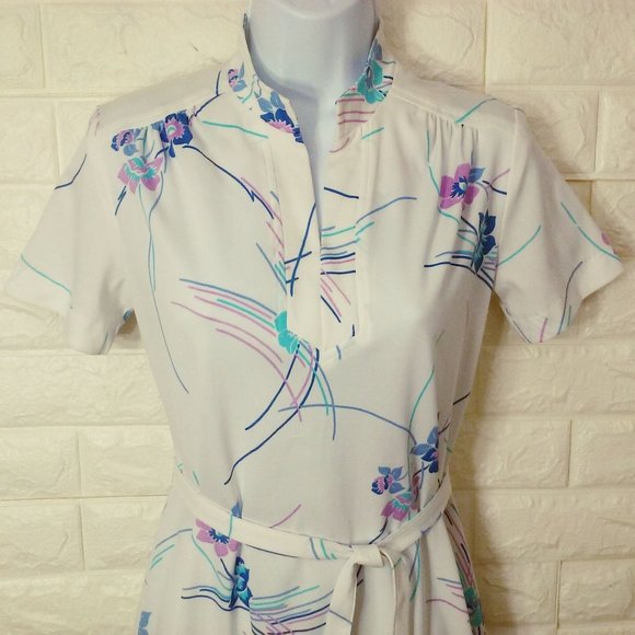 Vintage 70s Floral Sheath Day Dress -S(6) A-Line Dbl-Knit Polyester Belt Zip - Picture 4 of 10